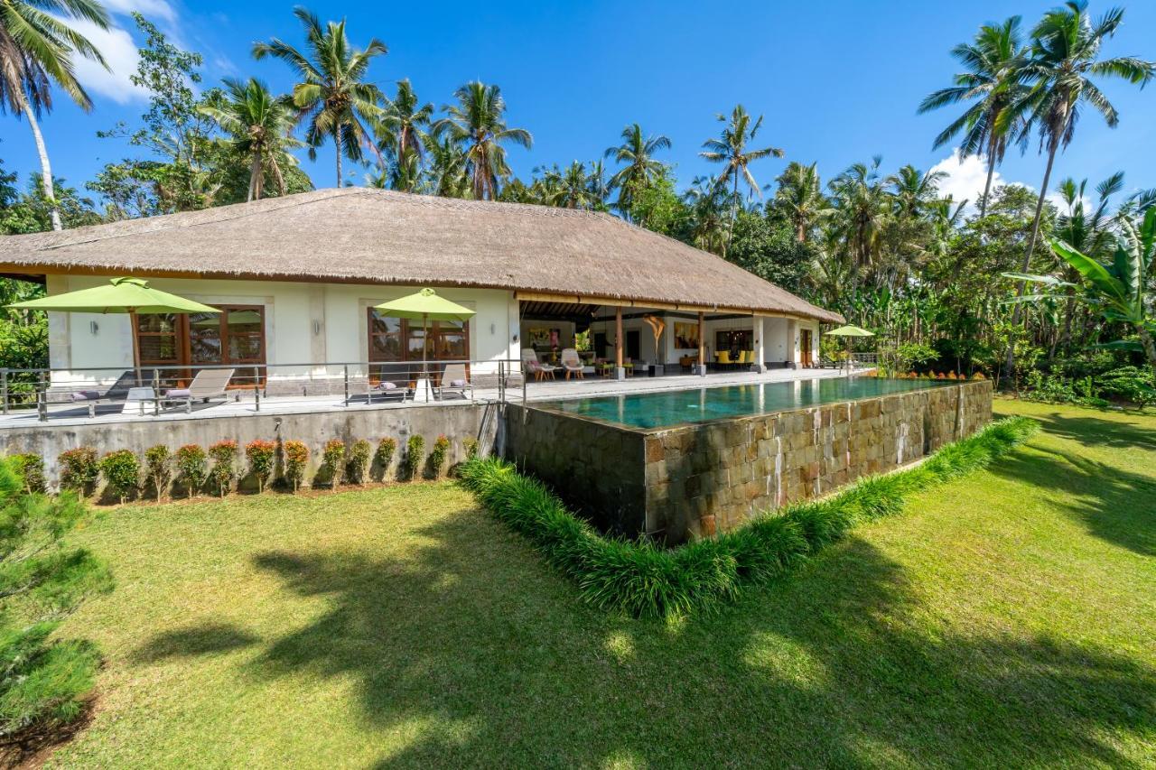 Villa Themma Jungle - Sumptuous 3Br Luxury Villa With Majestic Jungle View North Of Ubud Екстериор снимка